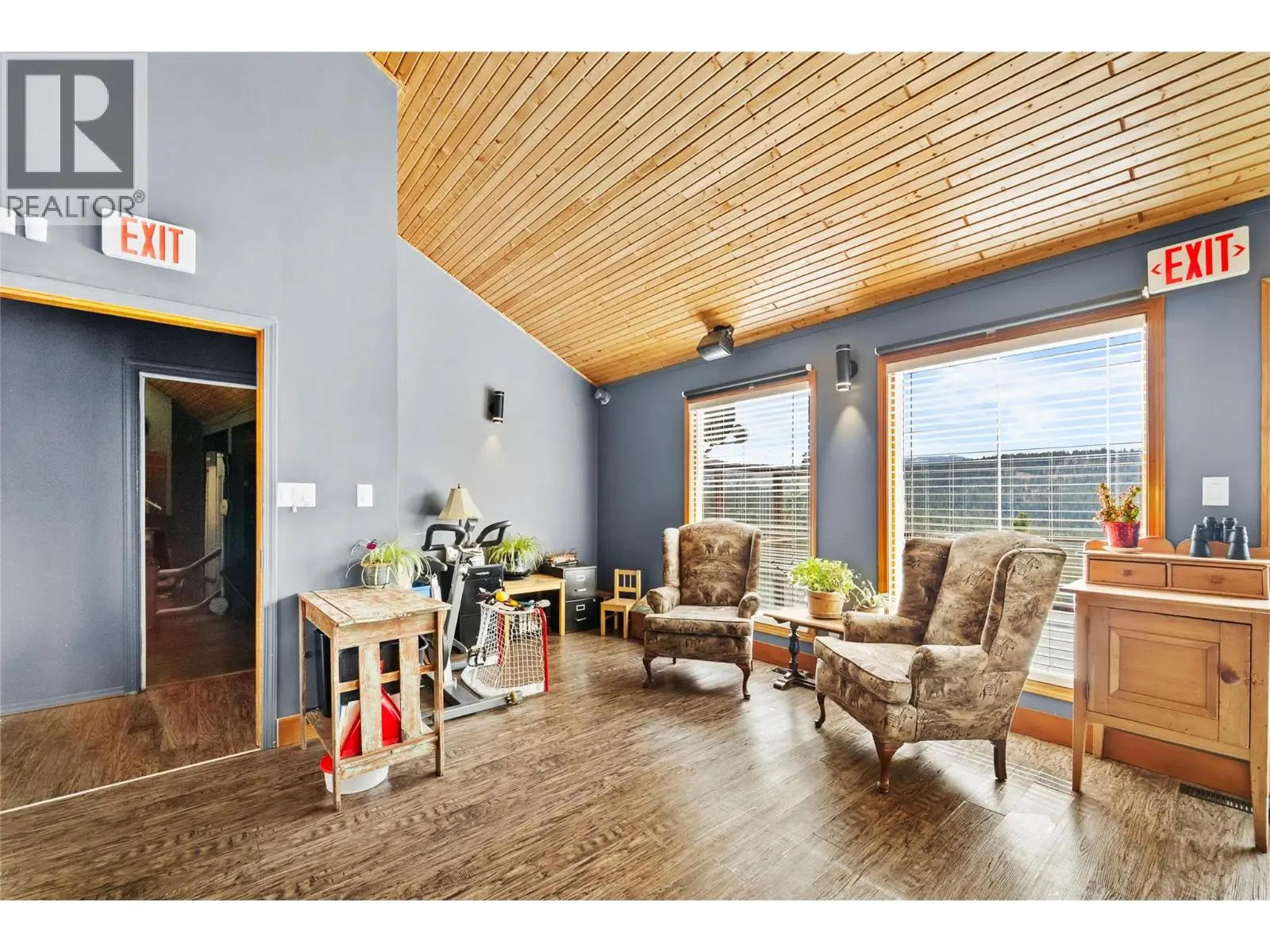 110 Bromley Place. Princeton, British Columbia