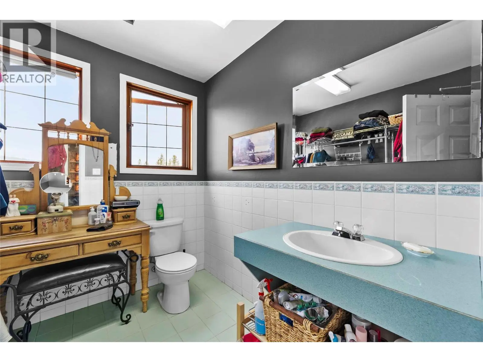 110 Bromley Place. Princeton, British Columbia