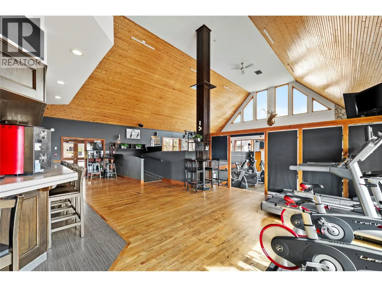 110 Bromley Place. Princeton, British Columbia