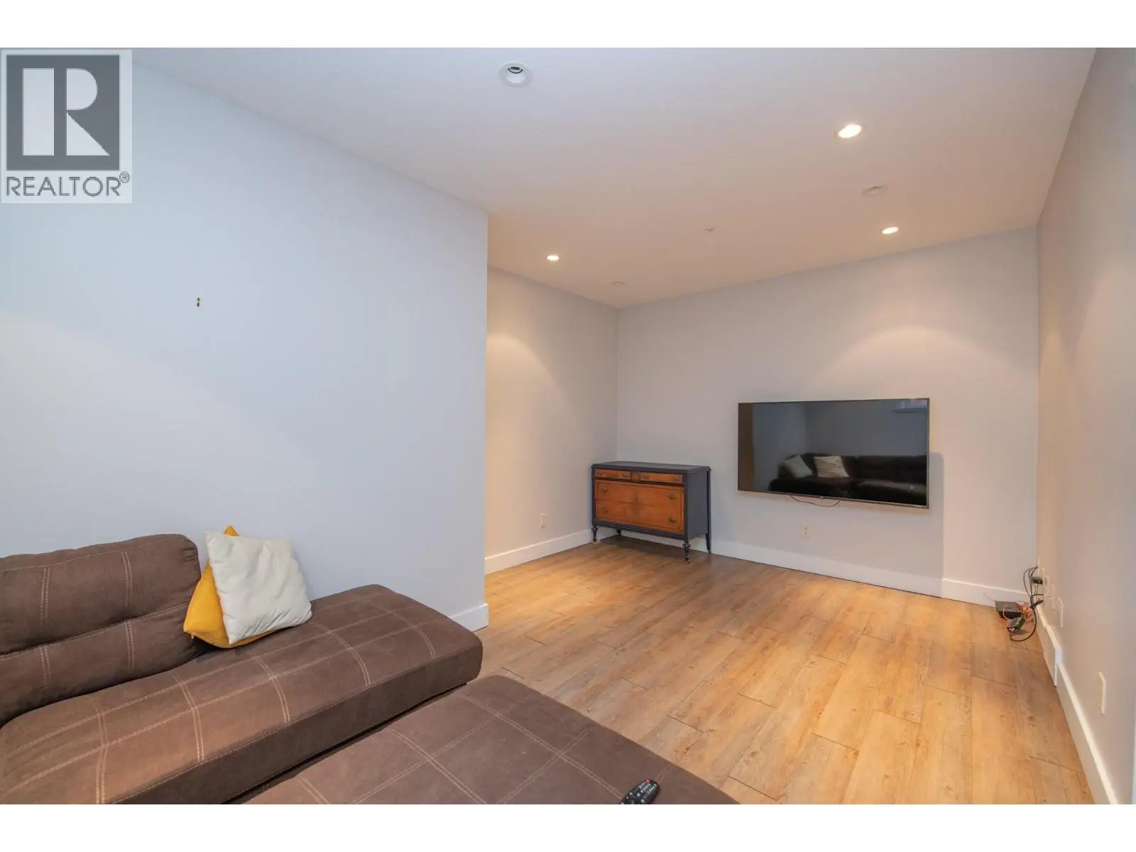 333 Longspoon Drive Unit# 30. Vernon, British Columbia