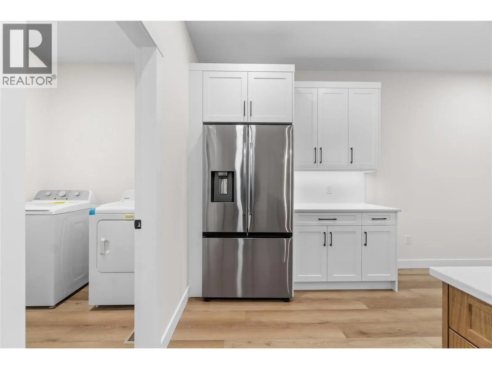 231 20 Street Ne Unit# 10. Salmon Arm, British Columbia