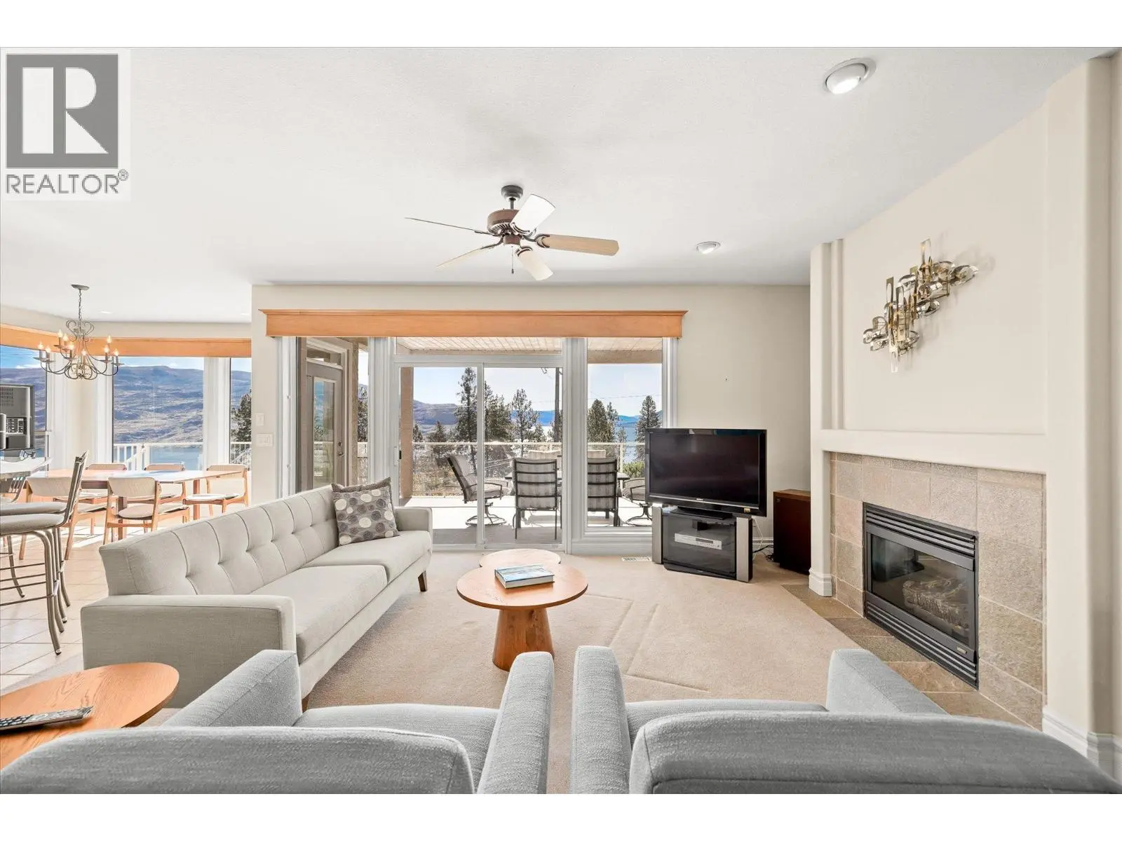 6157 Gillam Crescent. Peachland, British Columbia