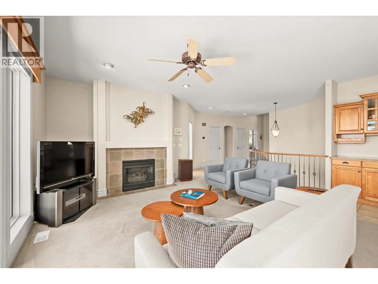 6157 Gillam Crescent. Peachland, British Columbia