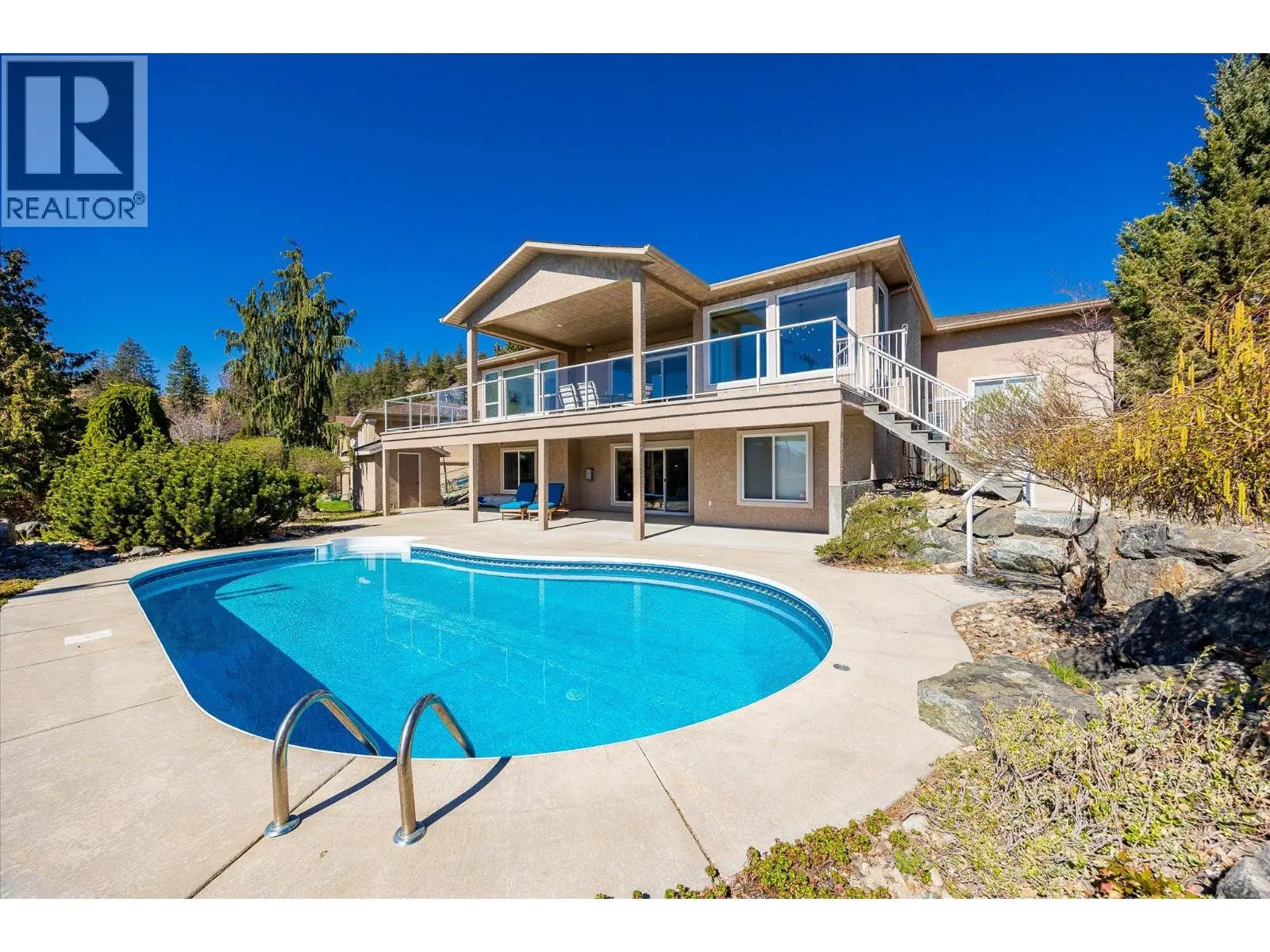 6157 Gillam Crescent. Peachland, British Columbia