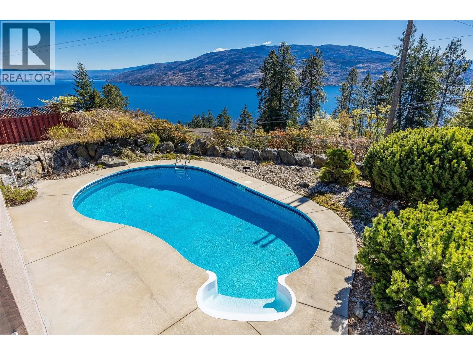 6157 Gillam Crescent. Peachland, British Columbia