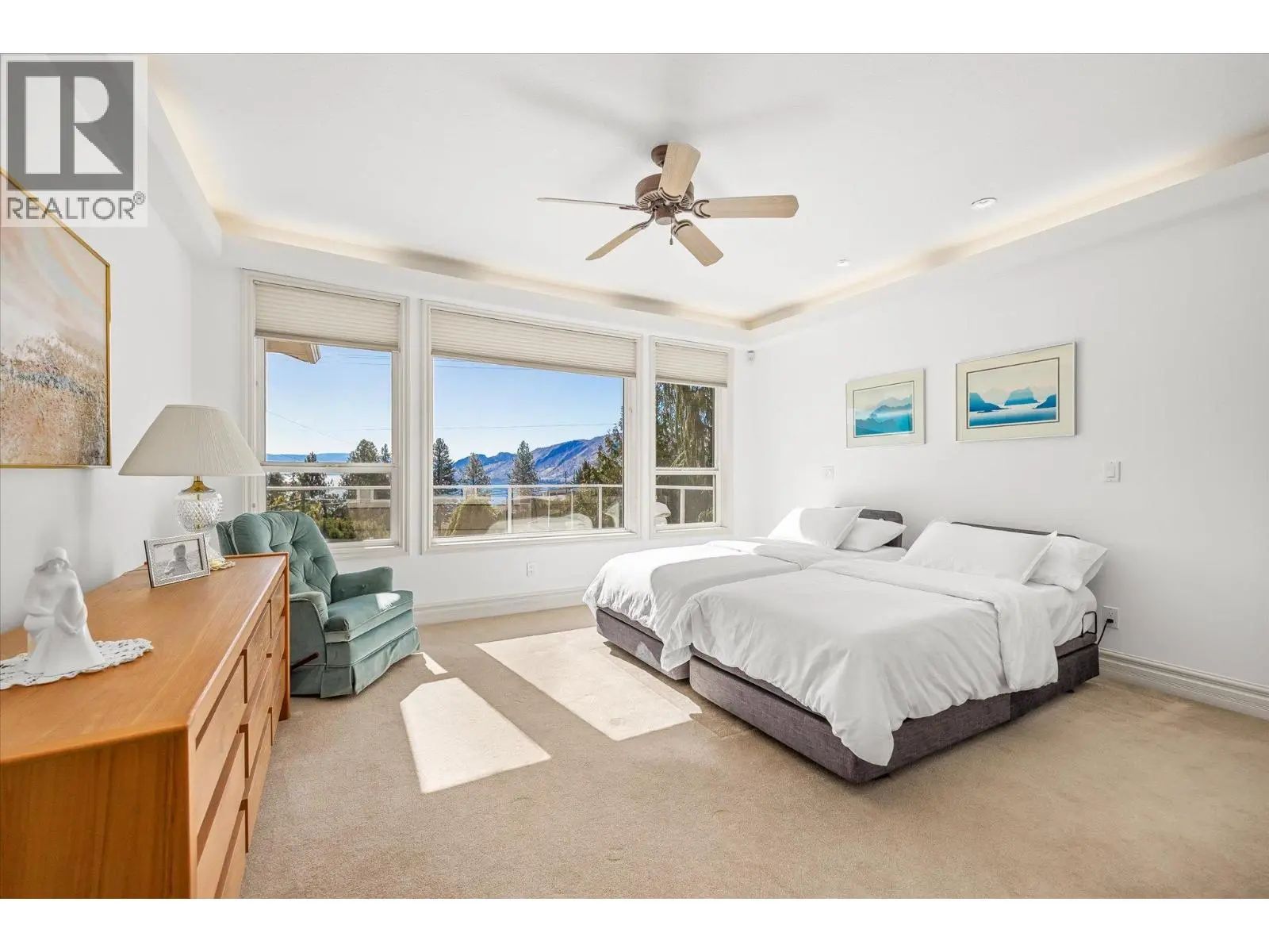 6157 Gillam Crescent. Peachland, British Columbia