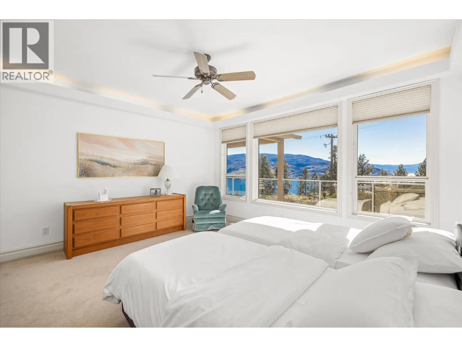 6157 Gillam Crescent. Peachland, British Columbia