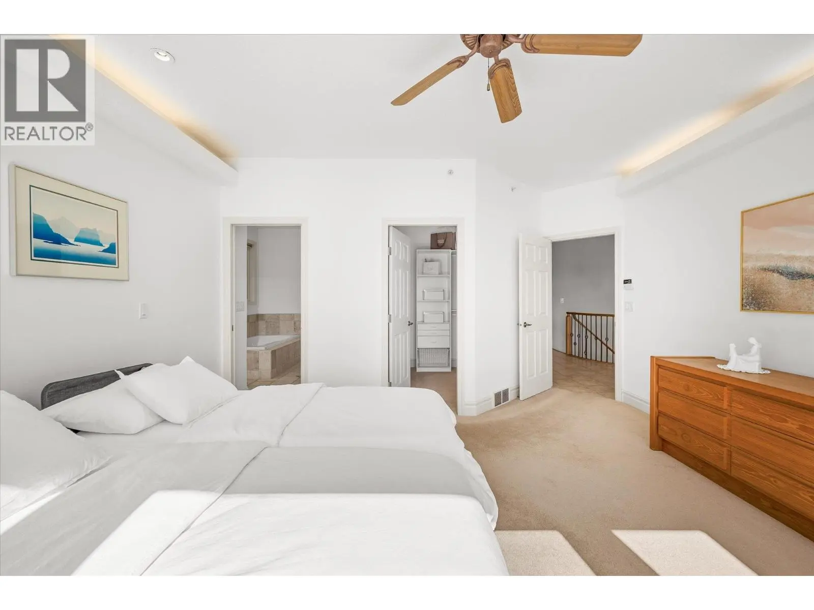 6157 Gillam Crescent. Peachland, British Columbia