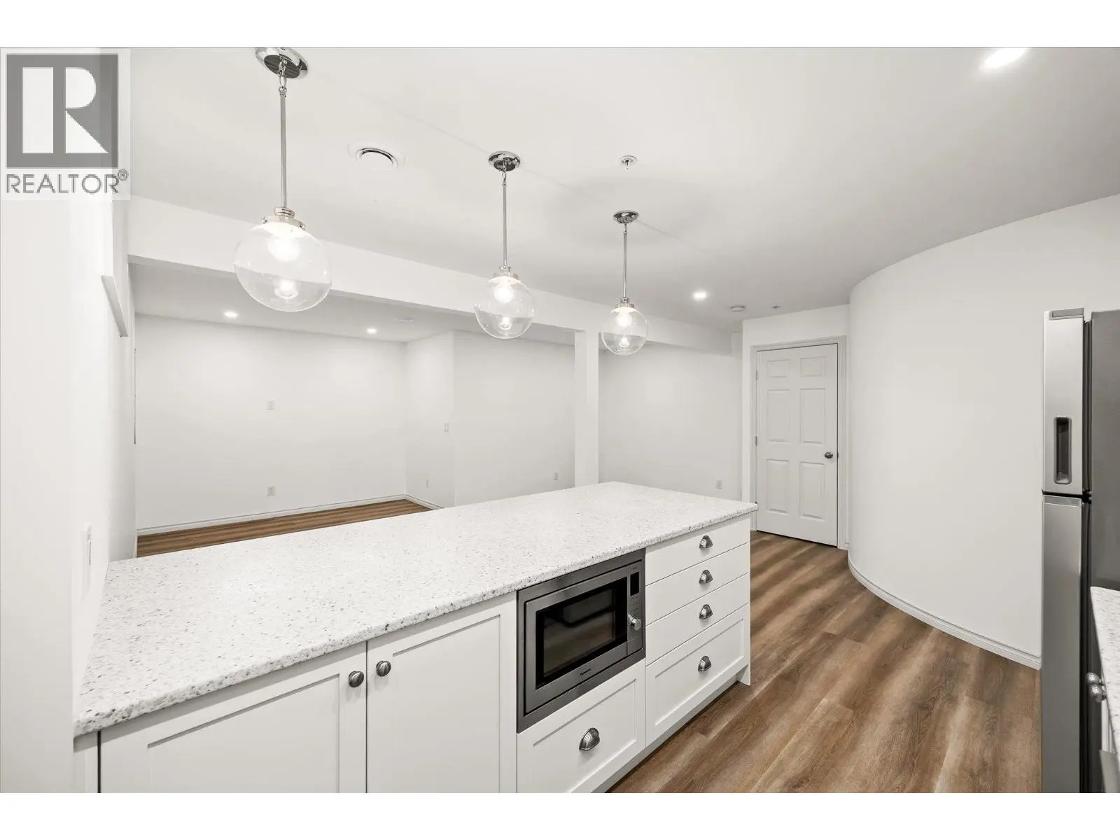 6157 Gillam Crescent. Peachland, British Columbia