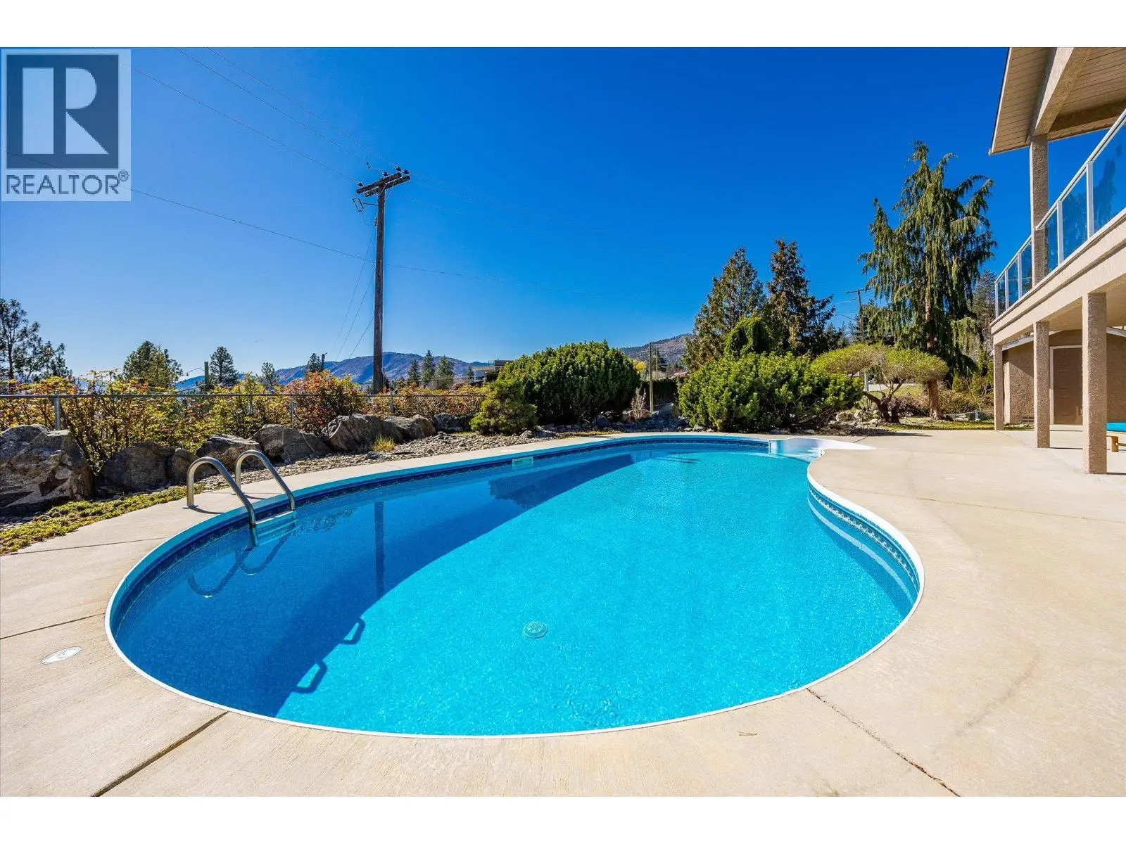 6157 Gillam Crescent. Peachland, British Columbia