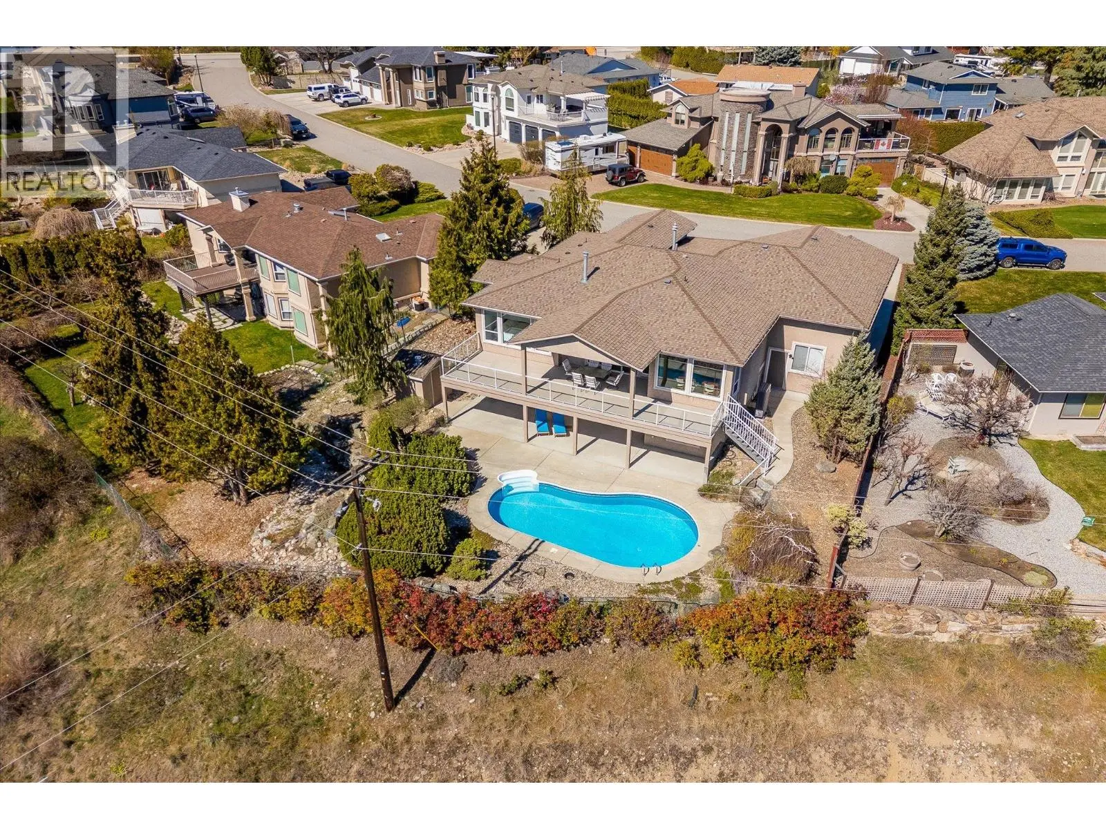 6157 Gillam Crescent. Peachland, British Columbia