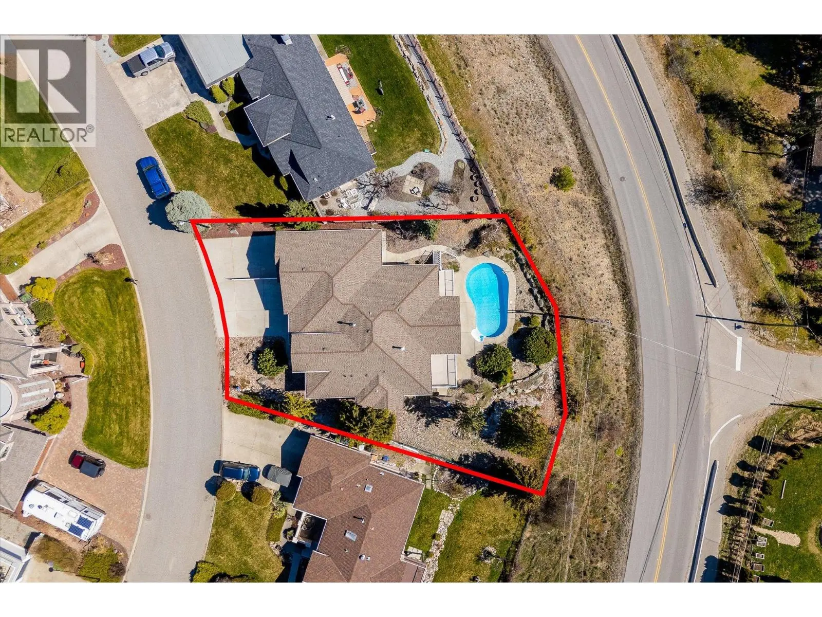 6157 Gillam Crescent. Peachland, British Columbia