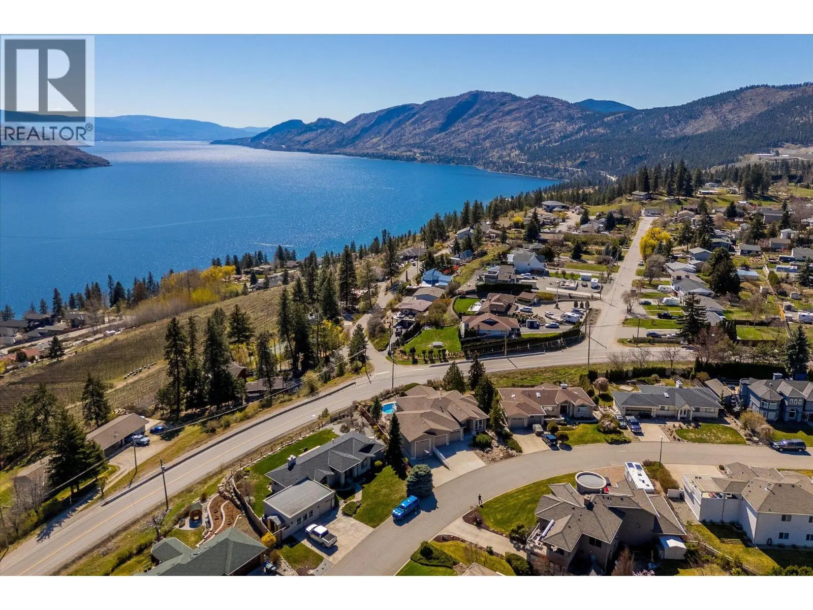 6157 Gillam Crescent. Peachland, British Columbia