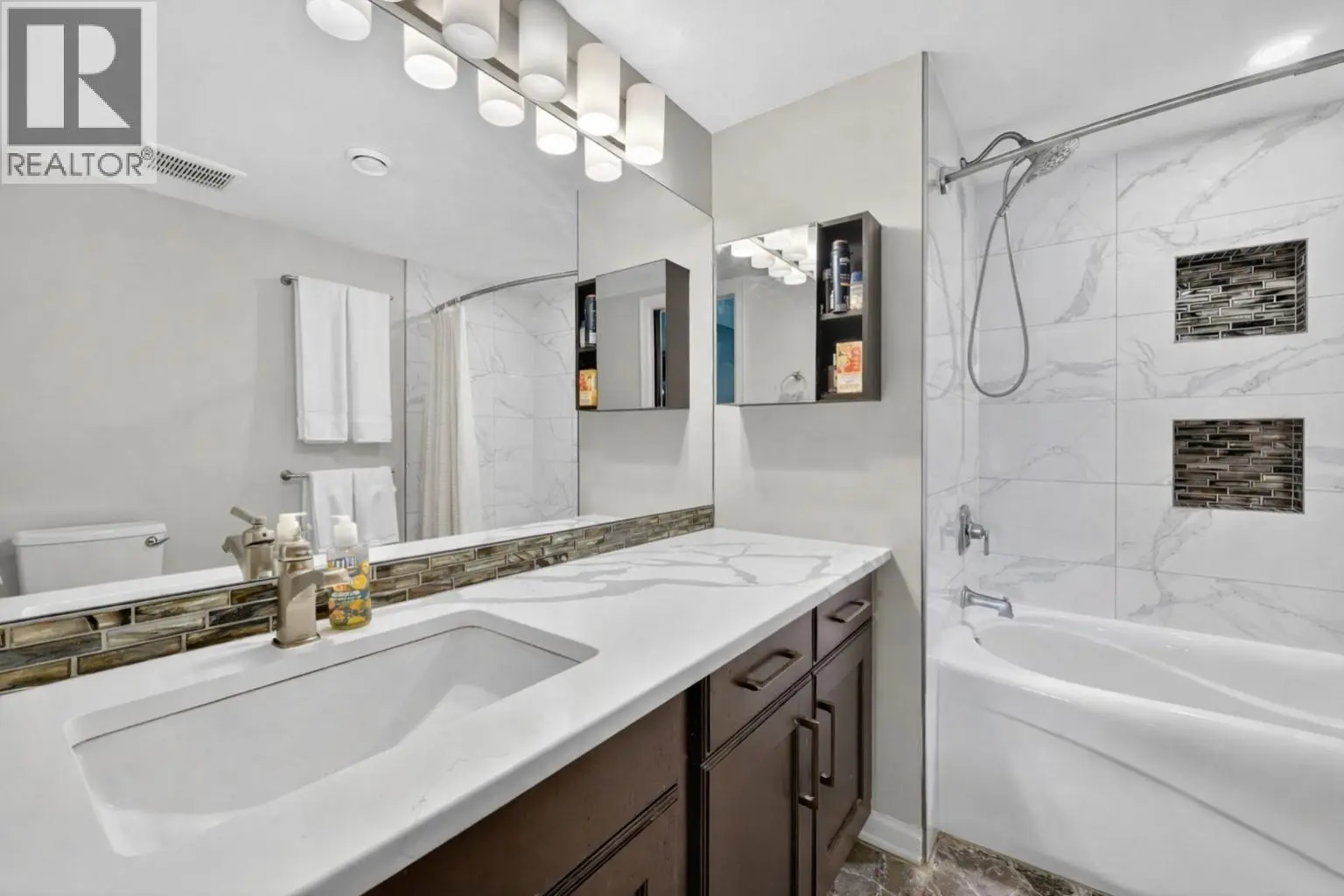1200 Cameron Avenue Unit# 236. Kelowna, British Columbia