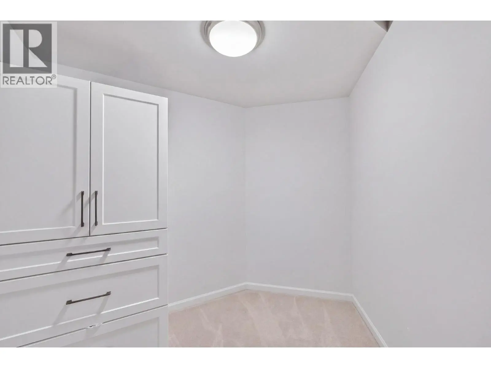 1200 Cameron Avenue Unit# 236. Kelowna, British Columbia