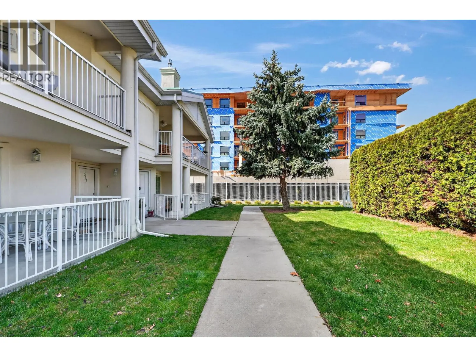 1200 Cameron Avenue Unit# 236. Kelowna, British Columbia