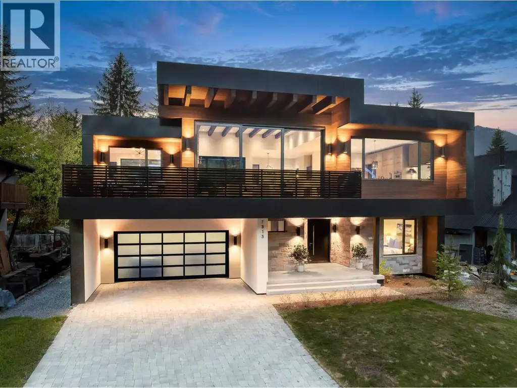 7313 Toni Sailer Lane, Whistler