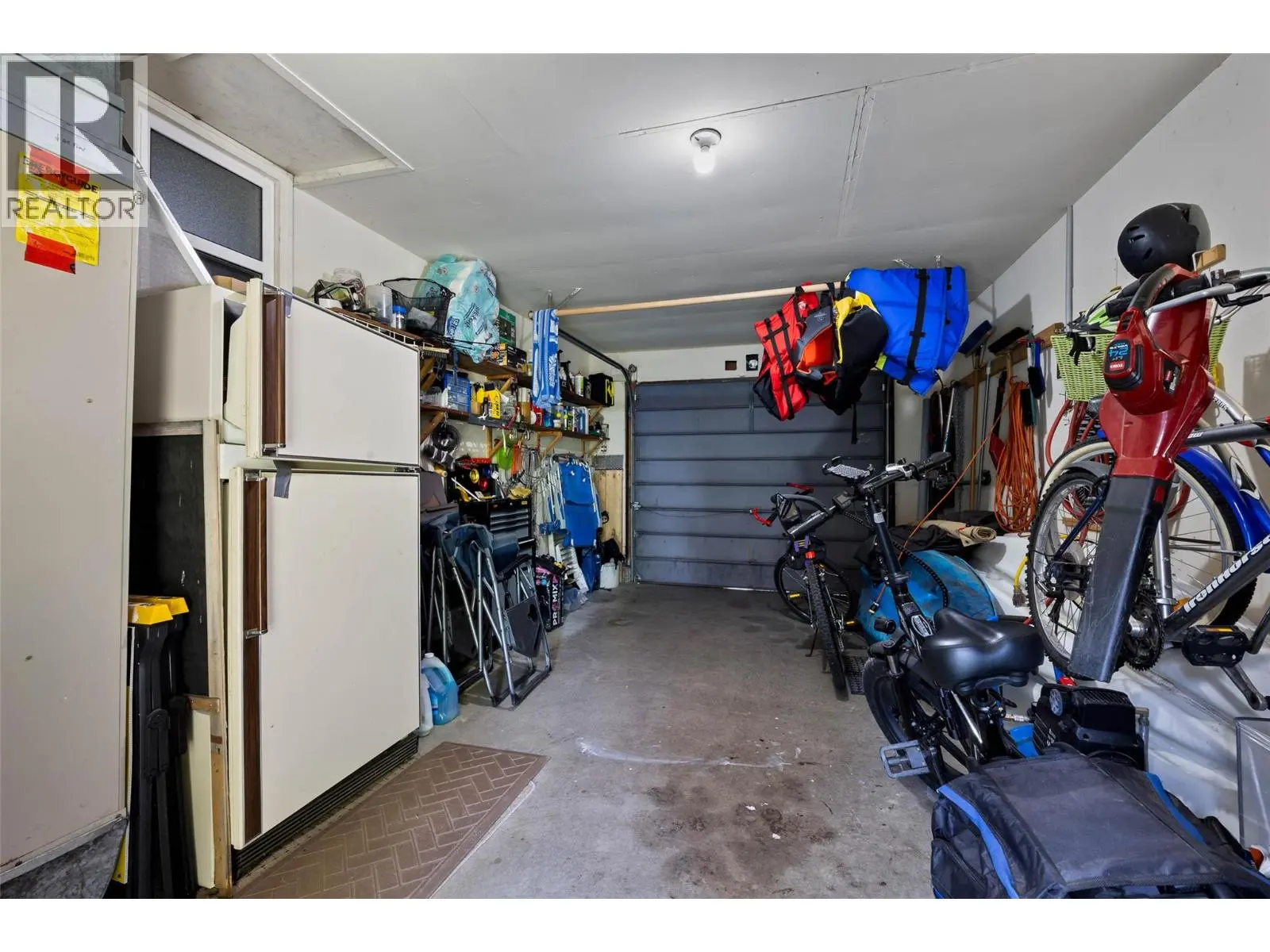 4188 South Ashe Crescent. Scotch Creek, British Columbia
