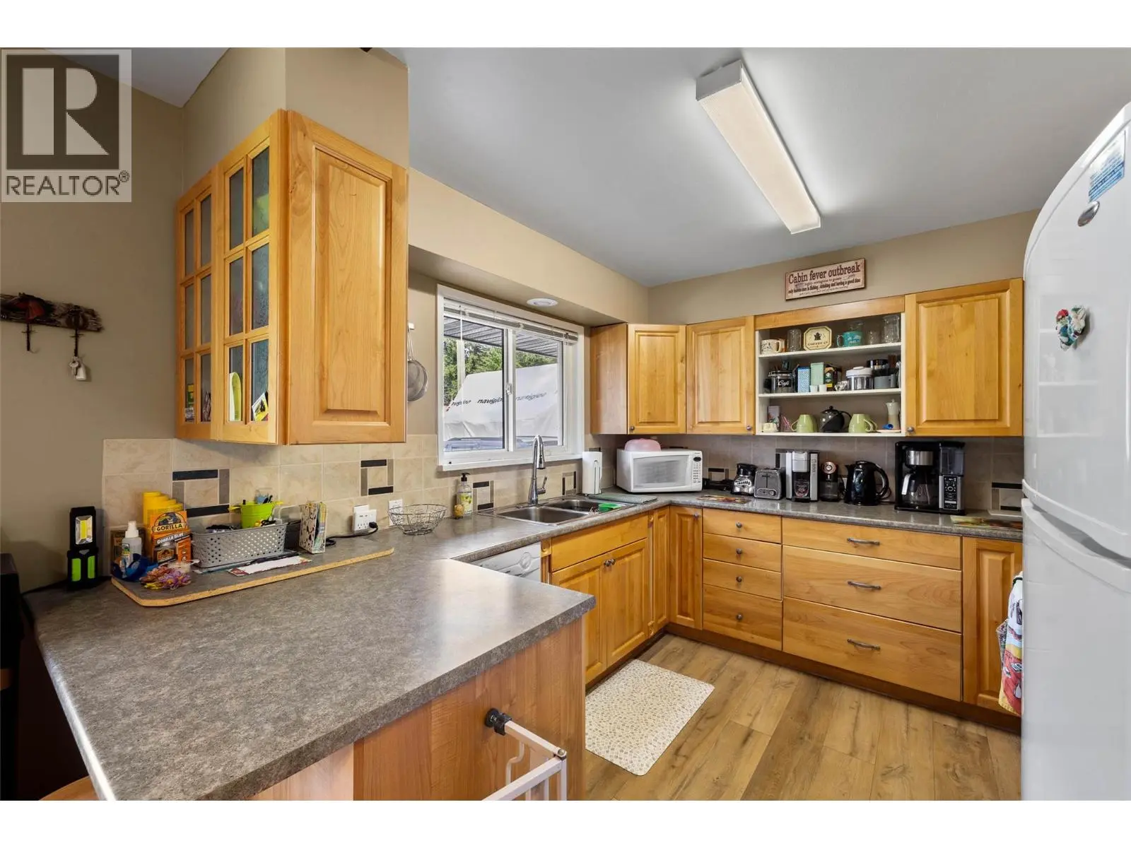 4188 South Ashe Crescent. Scotch Creek, British Columbia