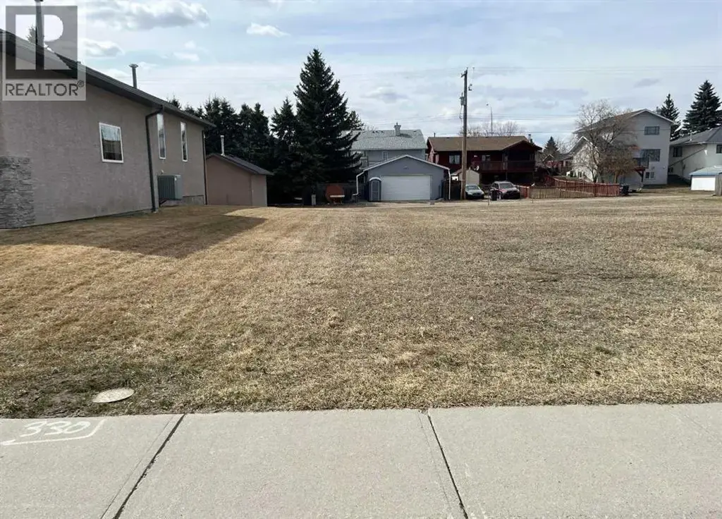 330 Parkview Estates, Strathmore