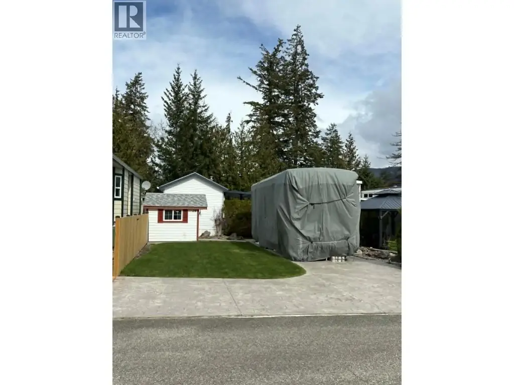 667 Waverly Park Frontage Road Lot# 24, Sorrento