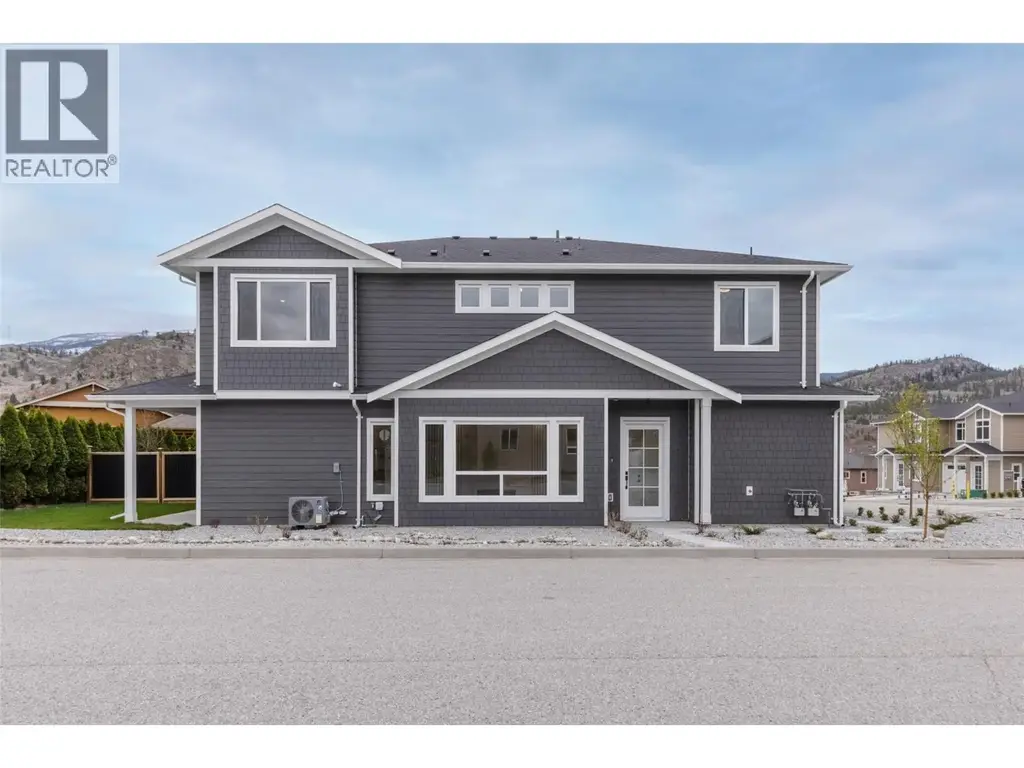 397 Chardonnay Avenue, Oliver