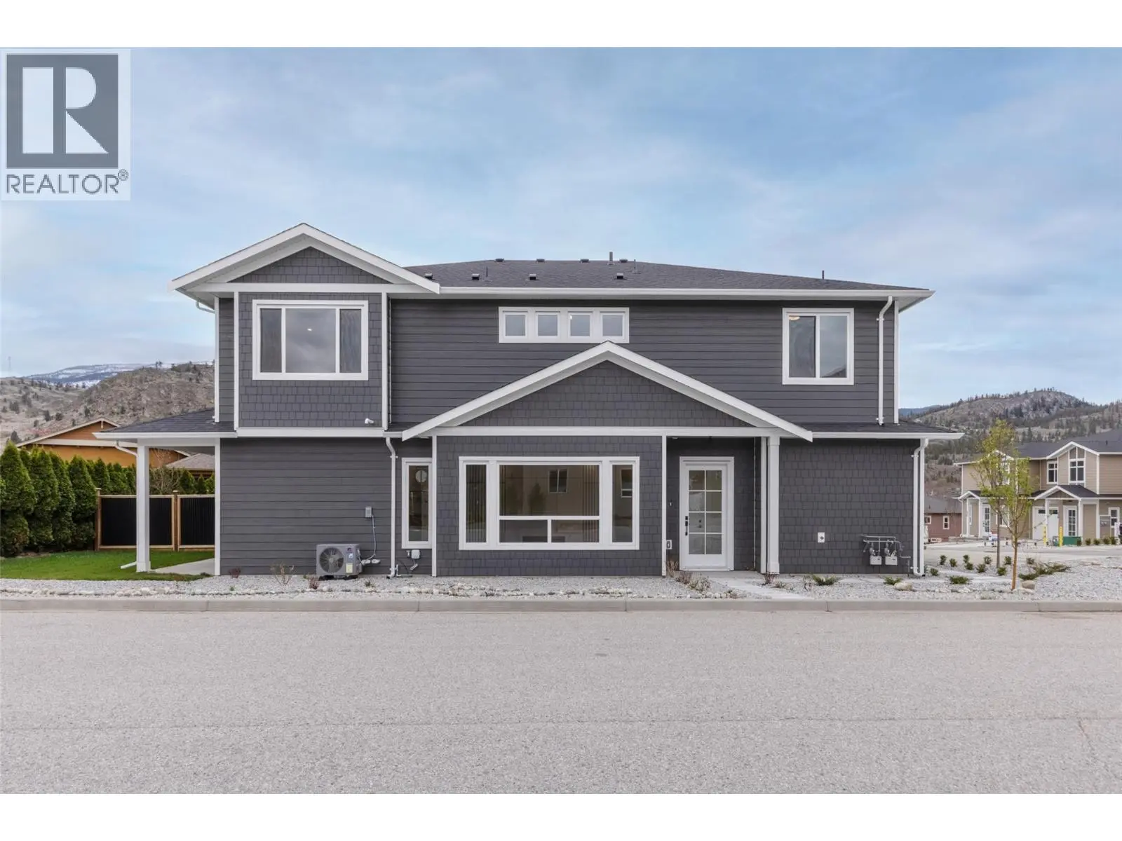 Photo of Listing #10382912