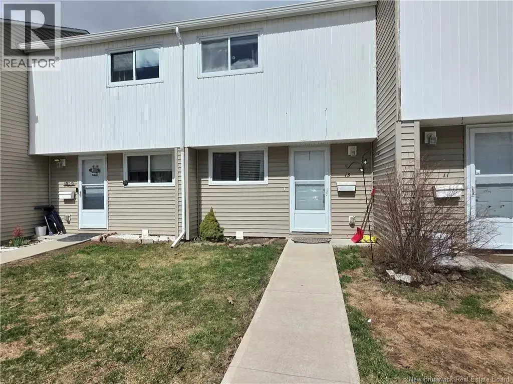 24 Suffolk Unit# 13, Riverview