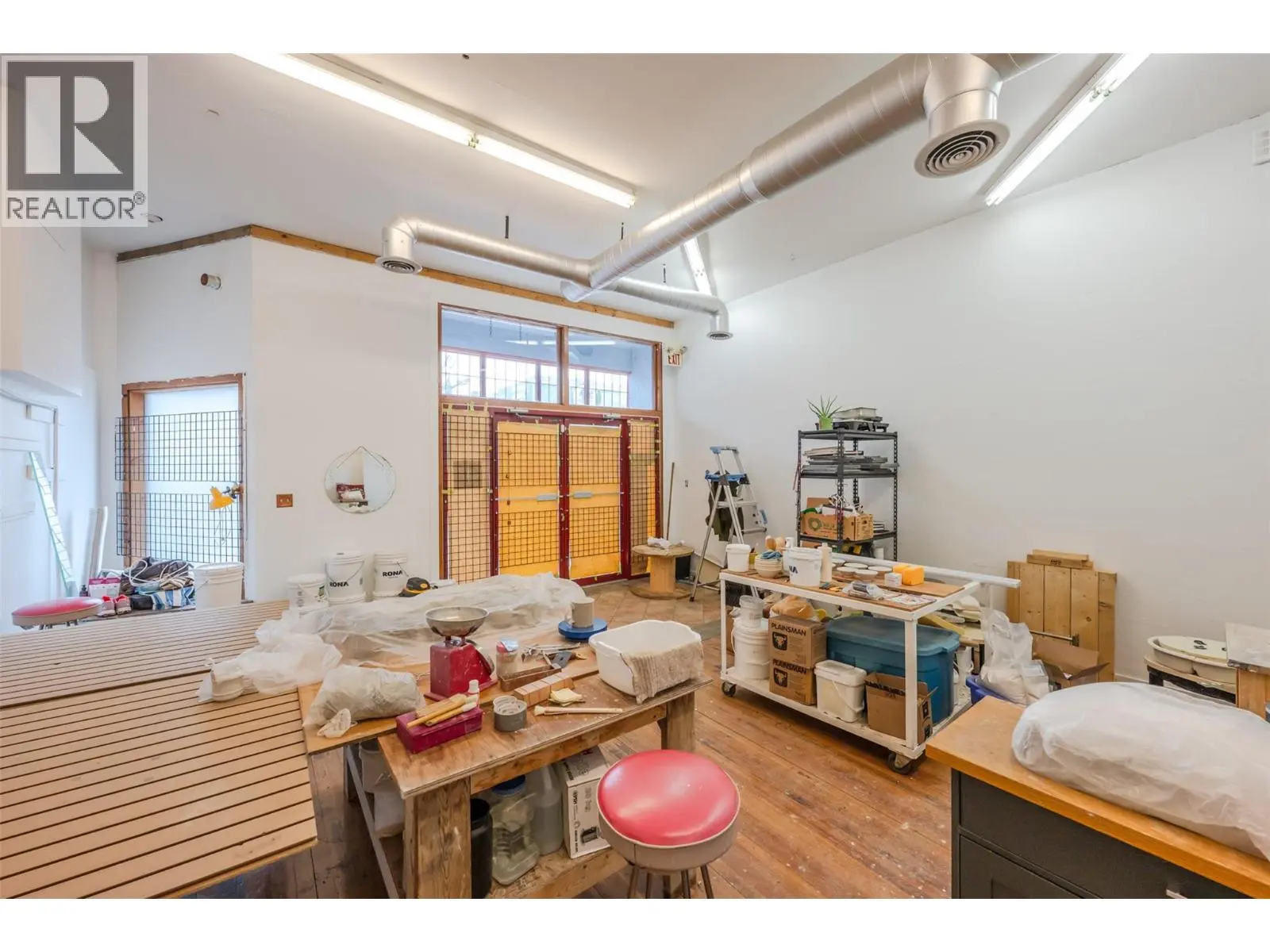 6222 Main Street. Oliver, British Columbia