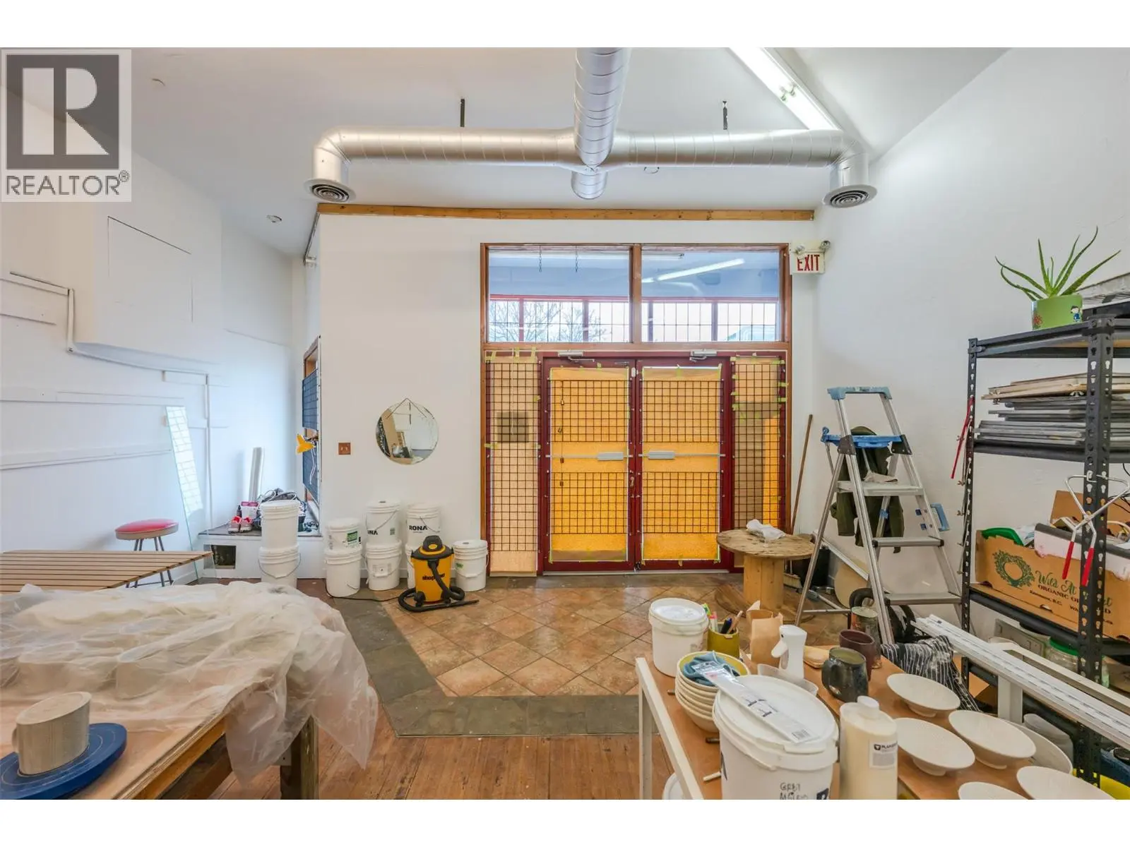 6222 Main Street. Oliver, British Columbia