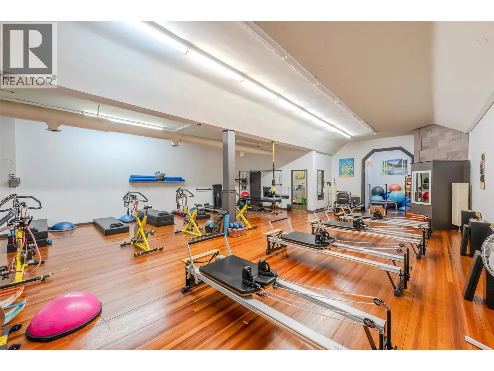 6222 Main Street. Oliver, British Columbia