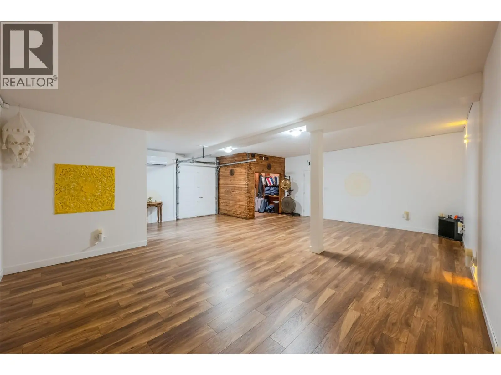 6222 Main Street. Oliver, British Columbia