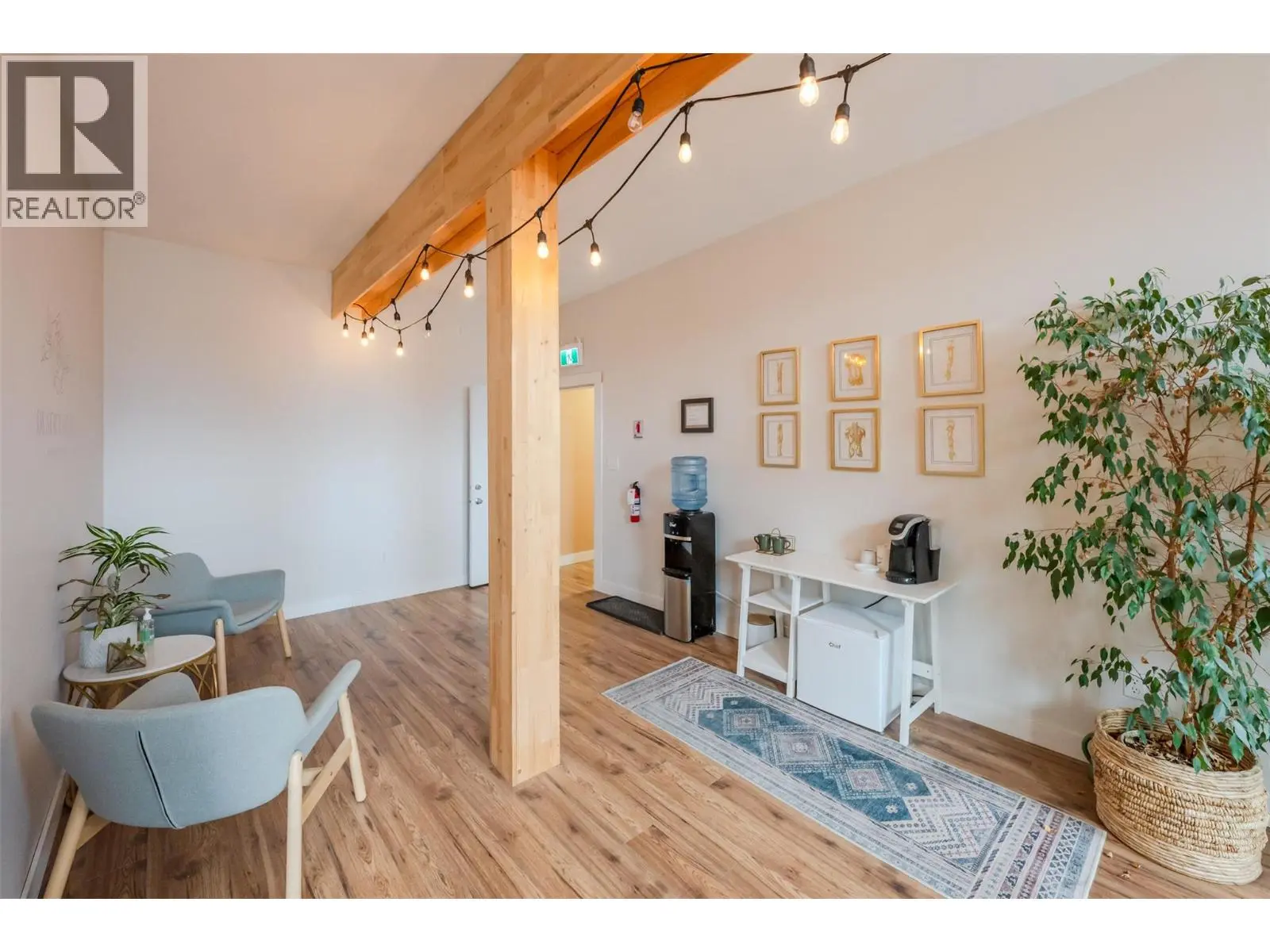 6222 Main Street. Oliver, British Columbia