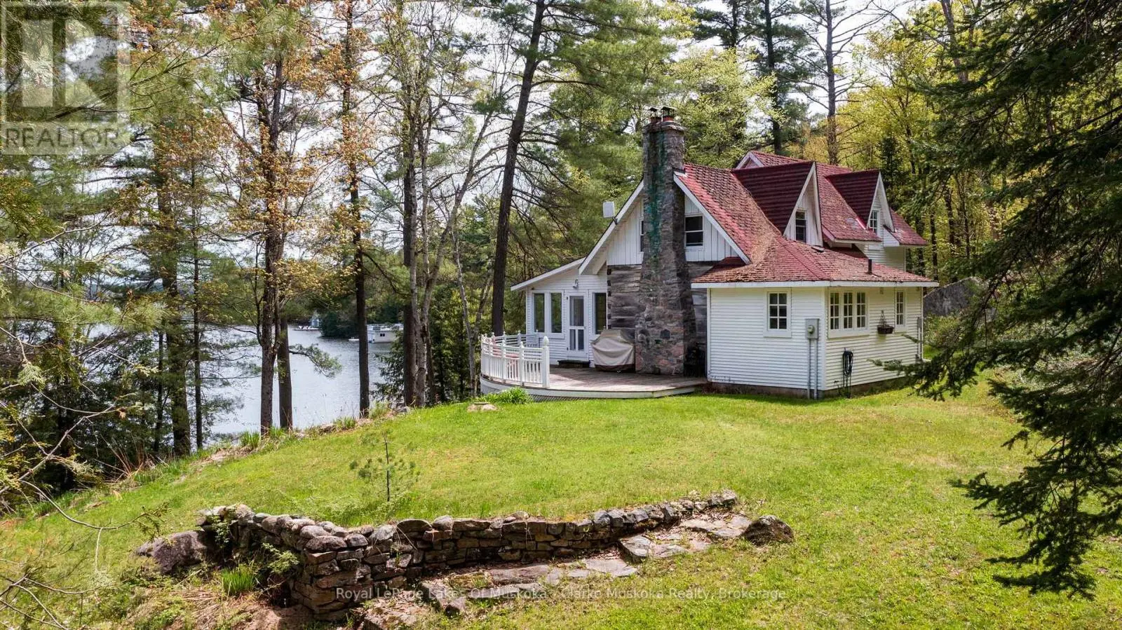 250 Clear Lake Road, Seguin