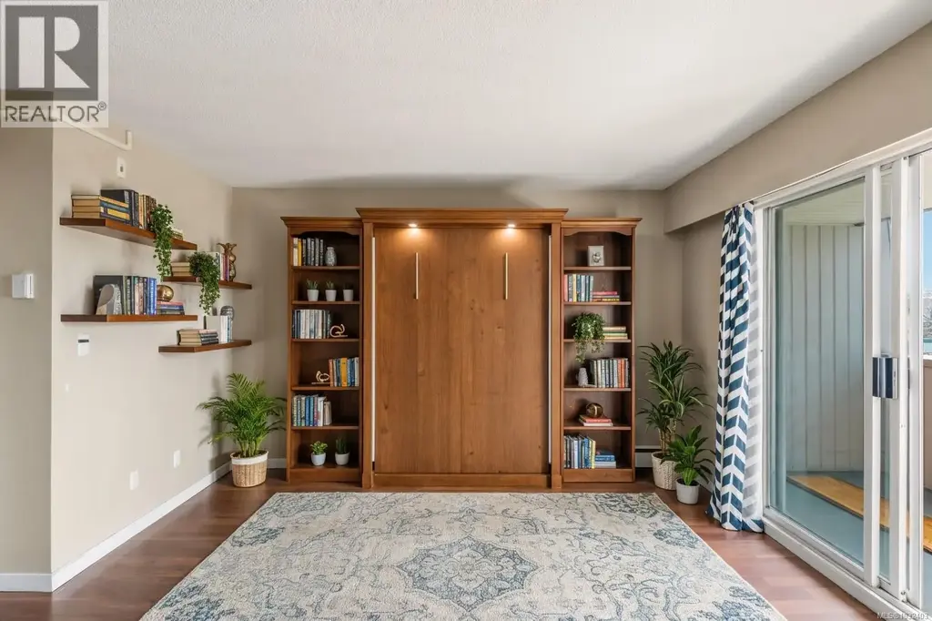 211 377 Dogwood St, Campbell River