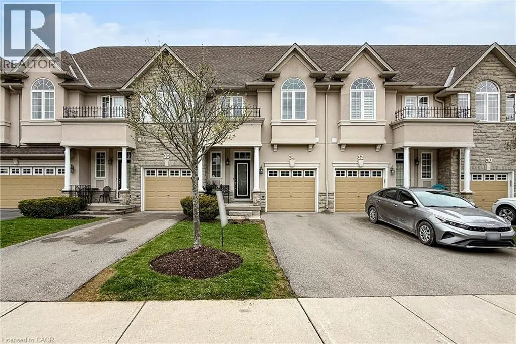 34 Forest Valley Crescent, Dundas