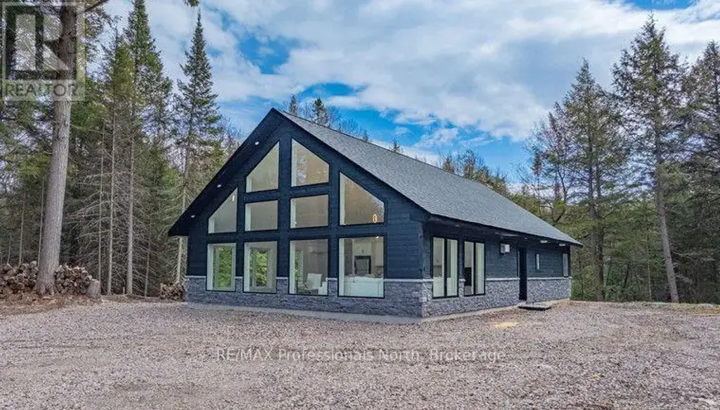 1820 &1814 Riding Ranch Road, Machar