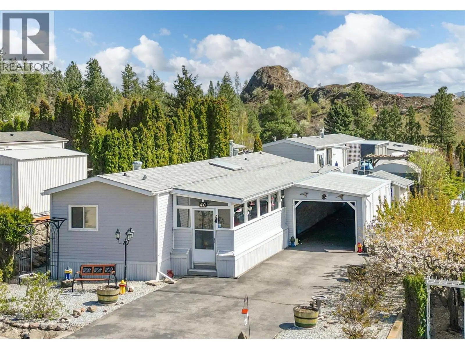 Photo of Listing #10383394