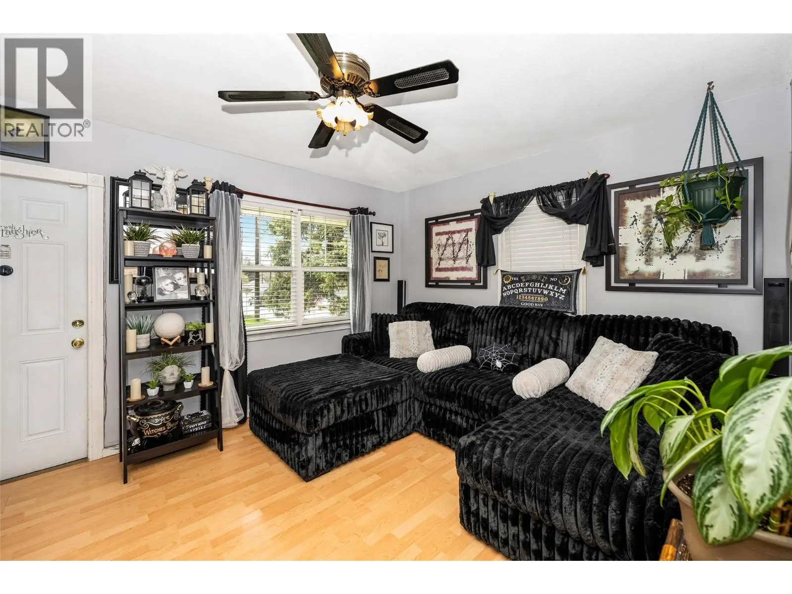 1915 33 Street. Vernon, British Columbia