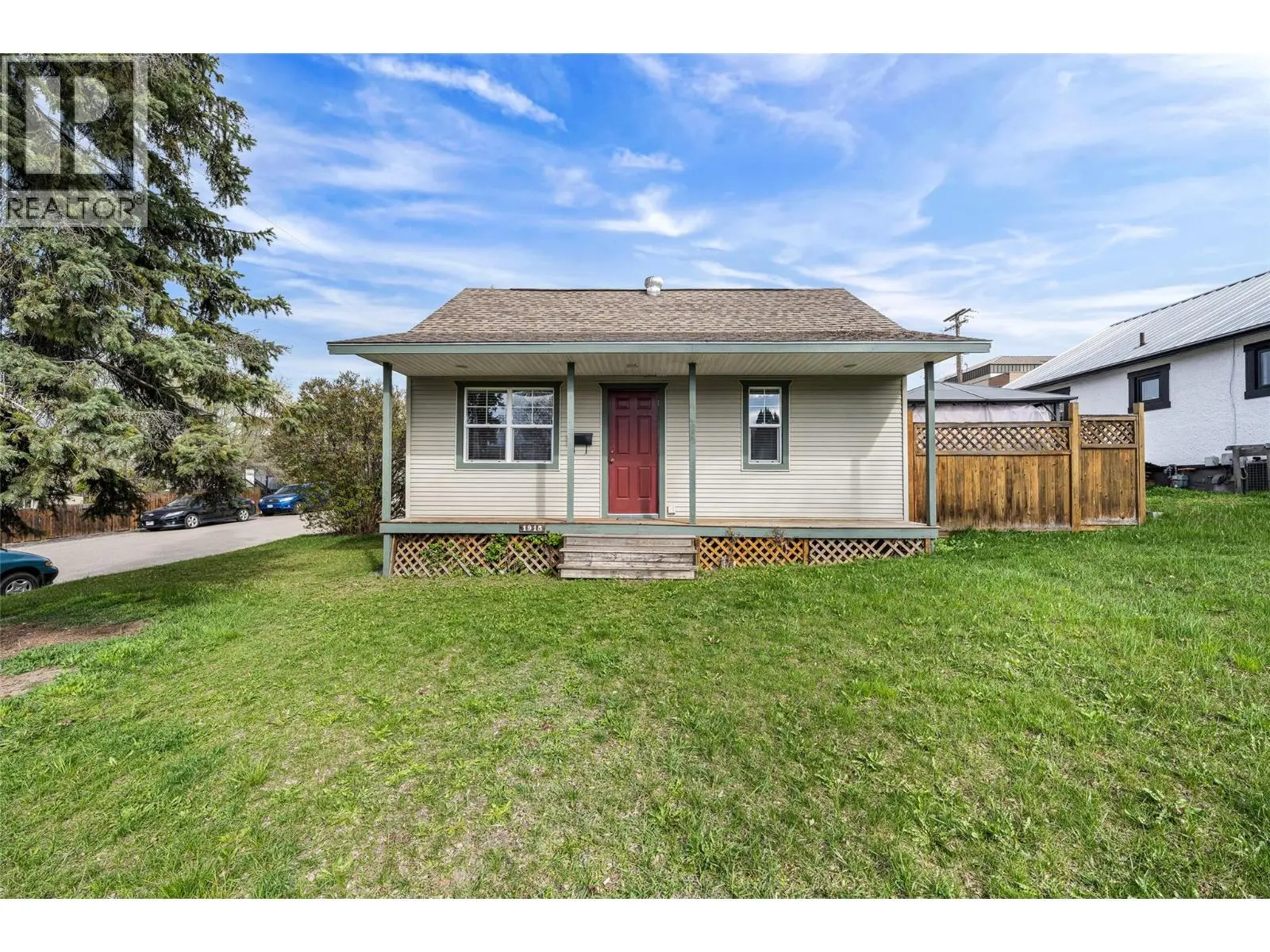 1915 33 Street. Vernon, British Columbia