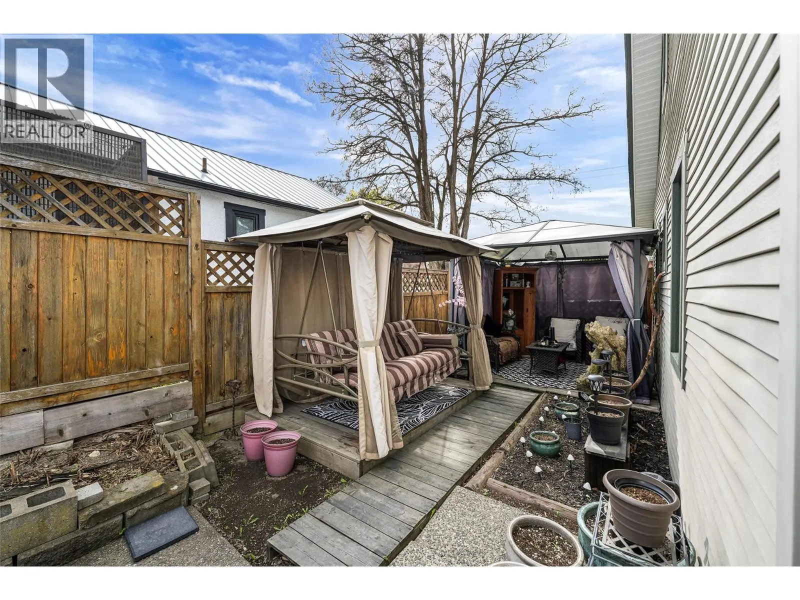 1915 33 Street. Vernon, British Columbia