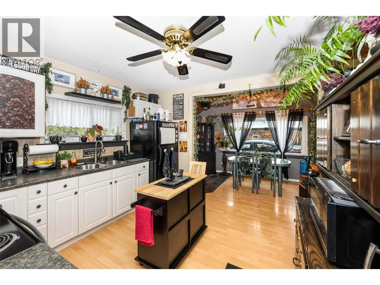 1915 33 Street. Vernon, British Columbia