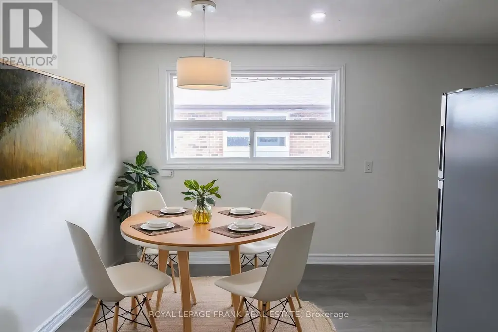 1 - 88 Mary Street W, Kawartha Lakes (Lindsay)