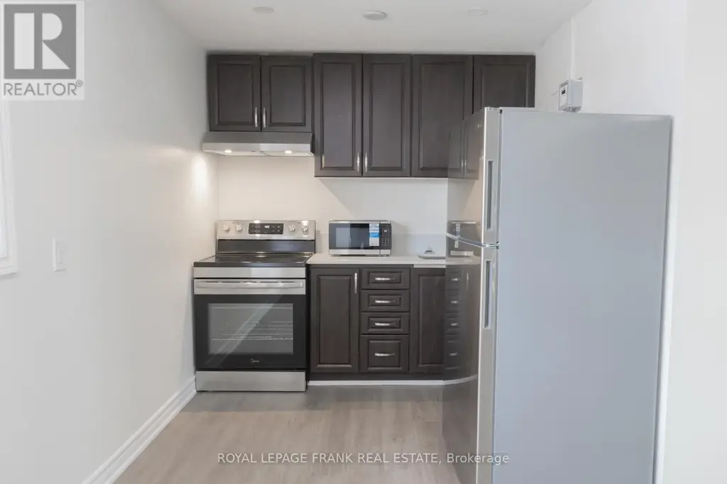 3 - 88 Mary Street W, Kawartha Lakes (Lindsay)