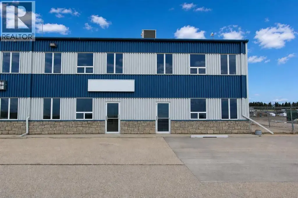 3, 8 Gateway Boulevard, Rural Clearwater County