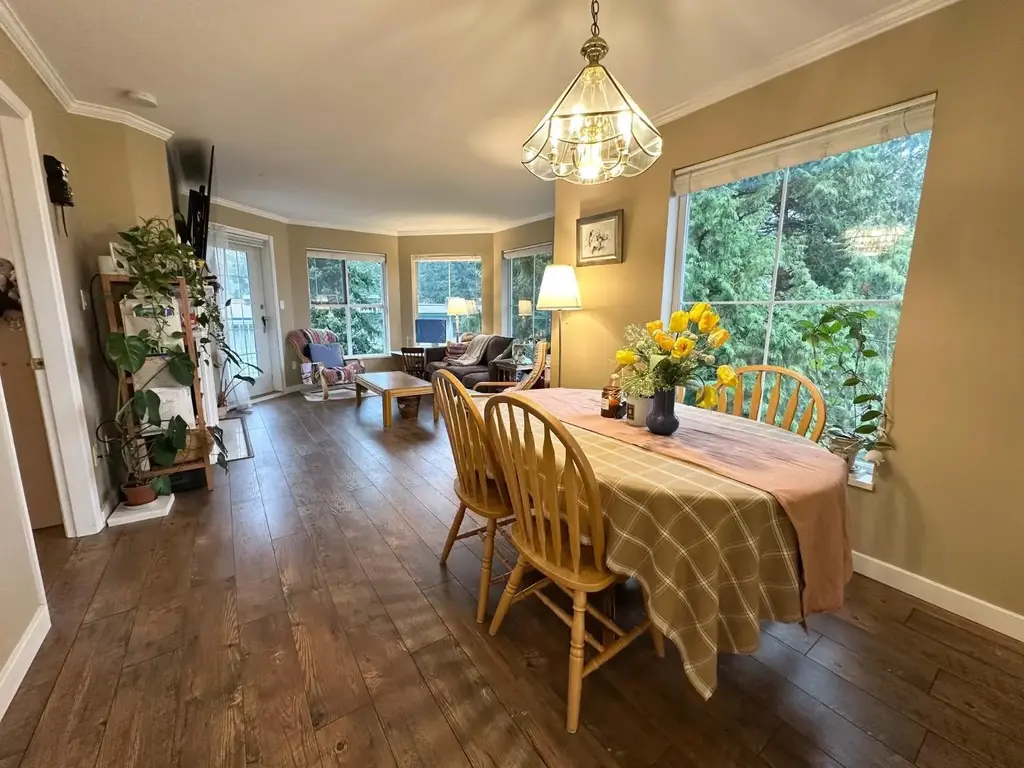 306 15160 108 Avenue, Surrey