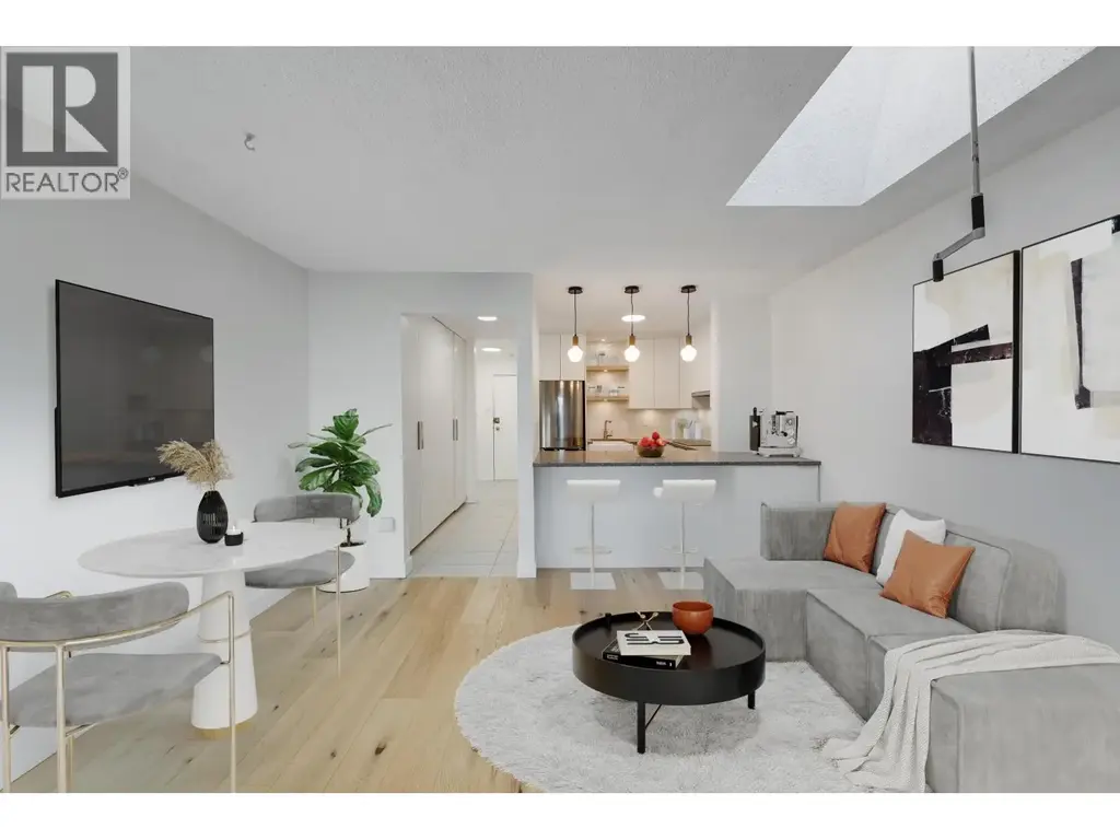 303 1545 E 2nd Avenue, Vancouver