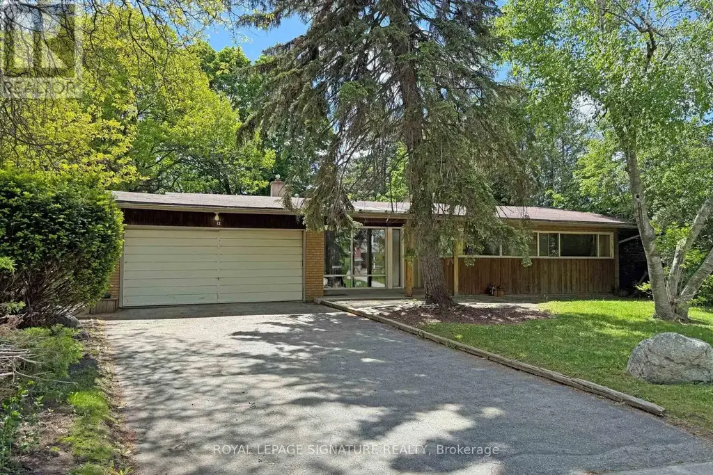 12 Ruden Crescent, Toronto (Parkwoods-Donalda)