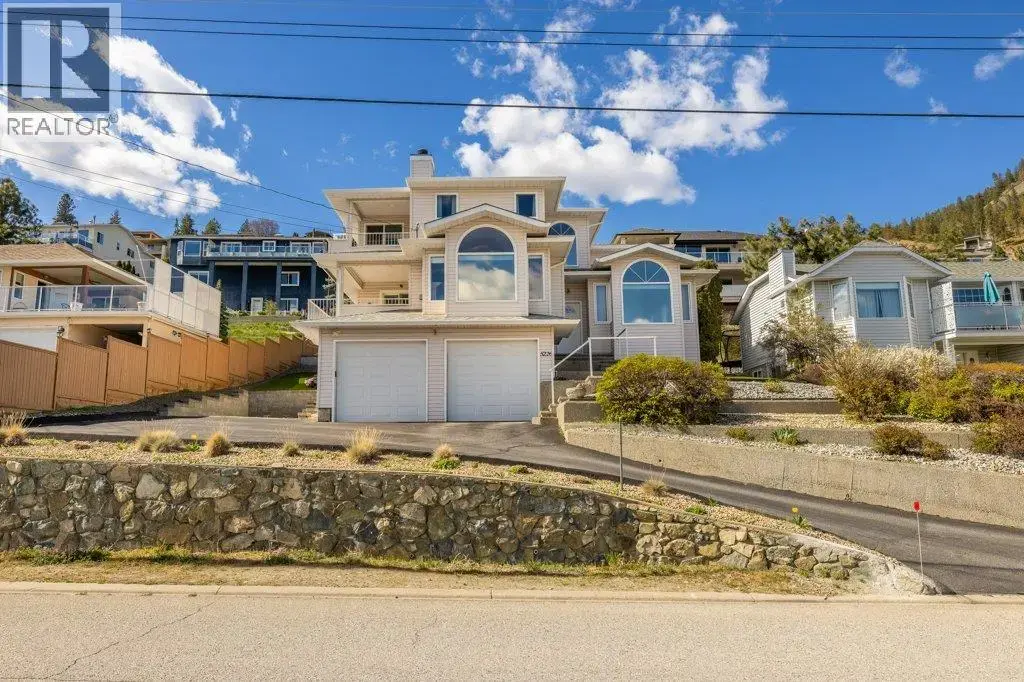 5226 Clarence Road, Peachland