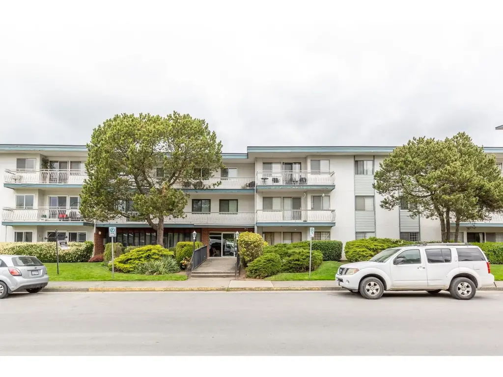 321 17707 57a Avenue, Surrey